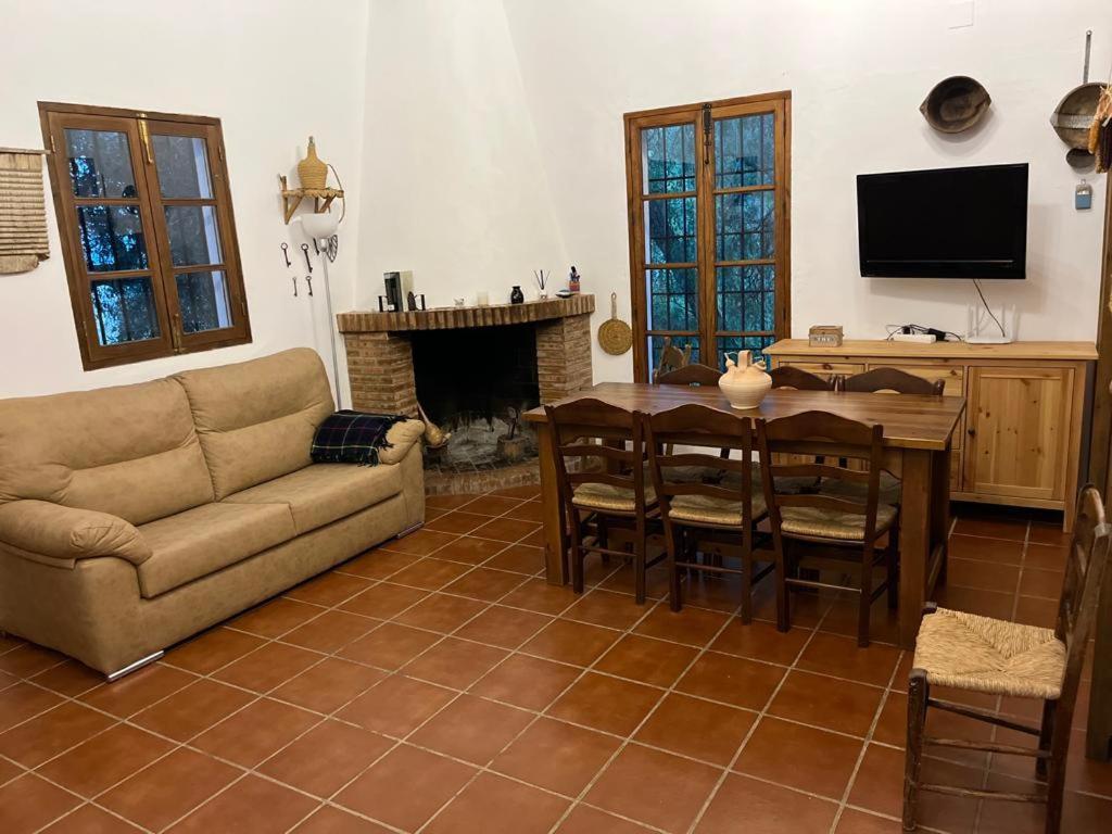 Casa De Campo Fuencaliente, Entorno Natural, Chimenea, Piscina Canete la Real 외부 사진